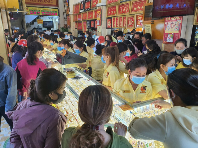 Nhận định giá vàng sẽ là kênh đầu tư hấp dẫn trong năm 2021? Nhận định giá vàng sẽ là kênh đầu tư hấp dẫn trong năm 2021?