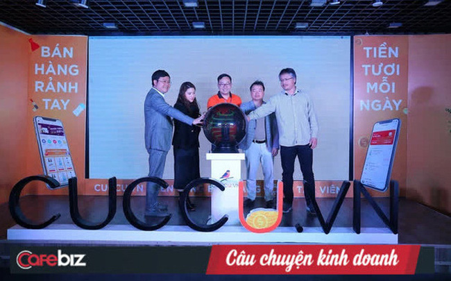 Thoing tin về Shark Bình nhẹ nhàng với Cuccu, shark Dzung gọi vốn giúp Luxstay: Gà nhà đi gọi vốn thường được giơ cao đánh khẽ và tranh giành đầu tư? Thoing tin về Shark Bình nhẹ nhàng với Cuccu, shark Dzung gọi vốn giúp Luxstay: Gà nhà đi gọi vốn thường được giơ cao đánh khẽ và tranh giành đầu tư?