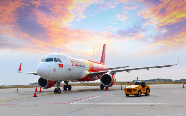 Thông tin về Vietjet chào bán riêng lẻ tăng 15% vốn và phát hành 300 triệu trái phiếu chuyển đổi