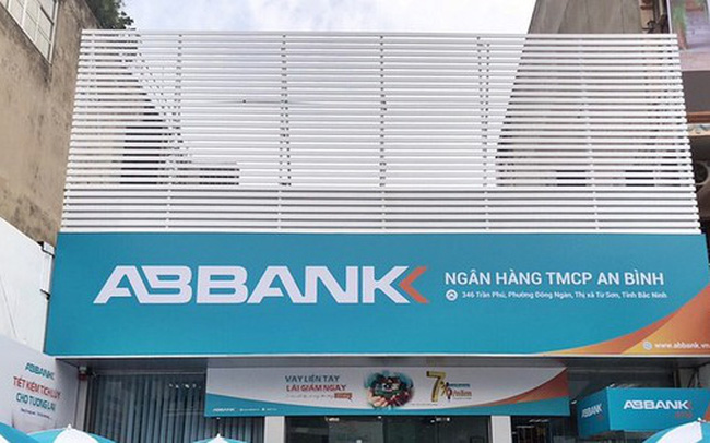 ABBank: Năm 2021 ước lãi 1.979 tỷ đồng, ngày 11/02/2022 chốt danh sách cổ đông chia thưởng tỷ lệ 35%