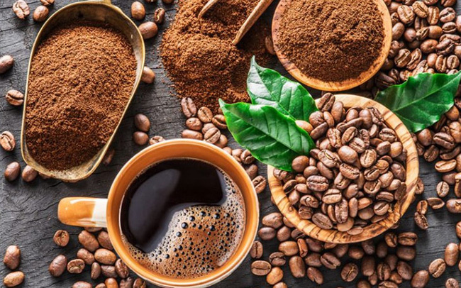 Thị trường ngày 10/2/2022: Giá dầu, vàng, cao su… đồng loạt tăng, cà phê arabica cao nhất 10 năm