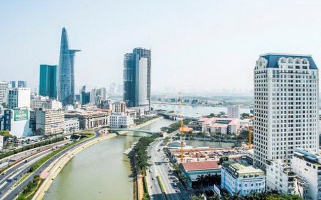 Quy mô GDP Việt Nam năm 2022-2023 thay đổi như thế nào theo dự báo của các tổ chức quốc tế?